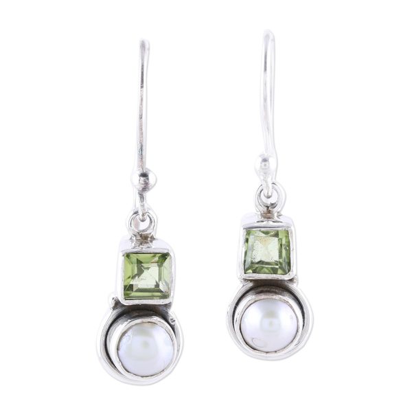 Moonglow Garden Peridot Pearl Dangle Earrings Fashion