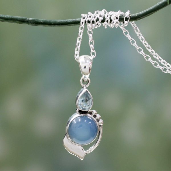 Modern Romance Chalcedony Pendant Necklace Sale