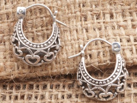 Romantic Mood Heart Motif Sterling Silver Hoop Earrings Supply