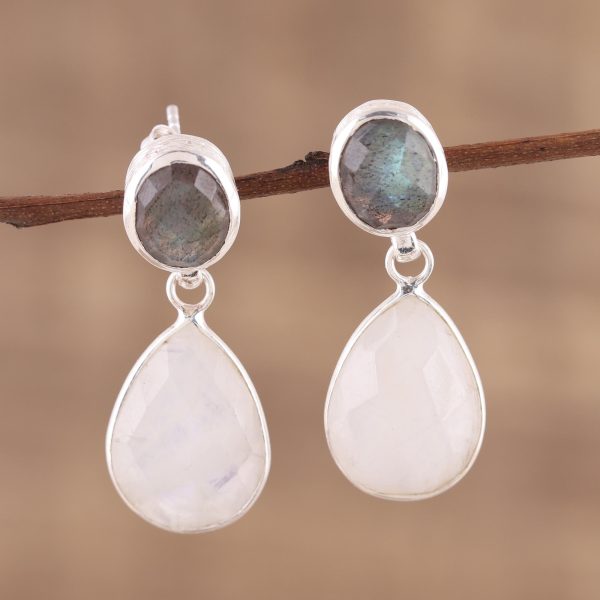 Misty Alliance Rainbow Moonstone and Labradorite 23 Ct Earrings For Discount