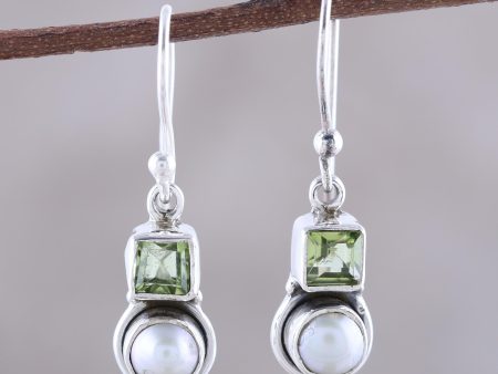 Moonglow Garden Peridot Pearl Dangle Earrings Fashion