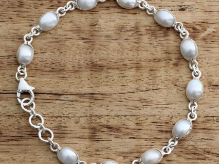 Romantic Aura Pearl & Silver Bracelet Online Hot Sale