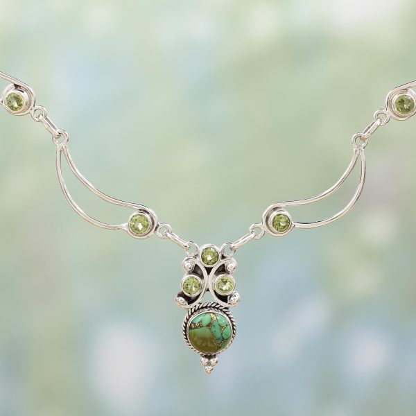 Radiant Princess in Green Necklace Hot on Sale