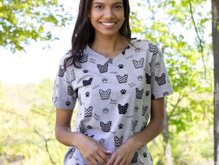 Pets with Prints V-Neck Tee Fashion