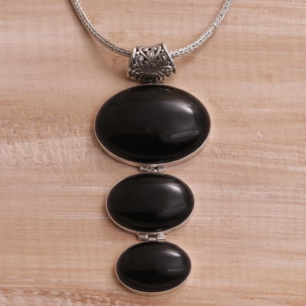 Night Ovals Onyx & Silver Pendant Necklace Fashion