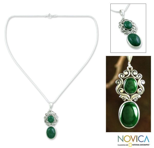 Queen of the Forest Malachite Pendant Necklace Online